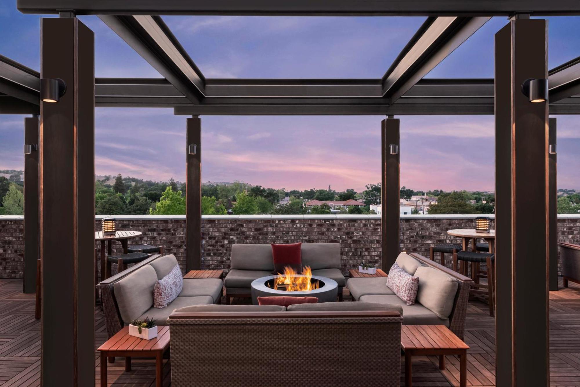 Hotel The Piccolo Paso Robles Esterno foto
